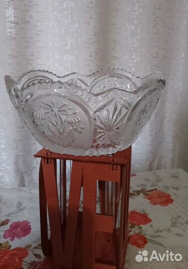 Ваза хрустальная