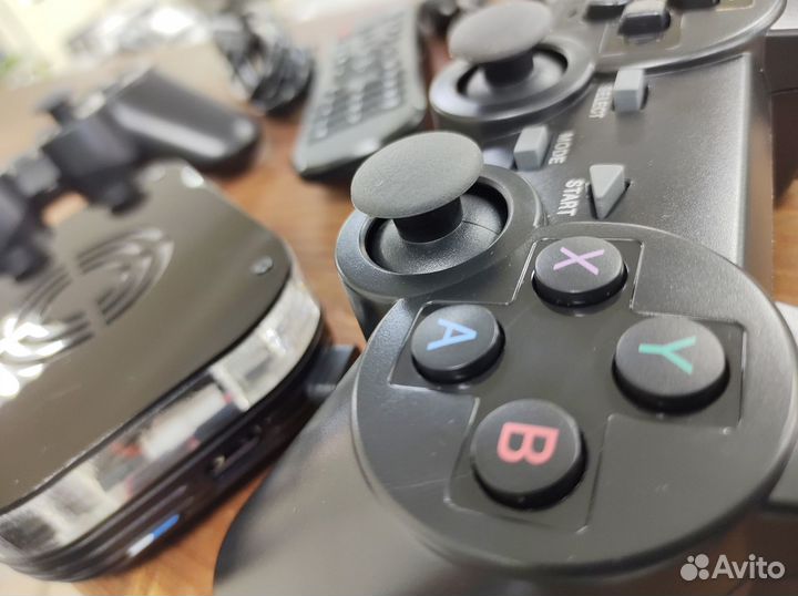 Игровая ретро-консоль