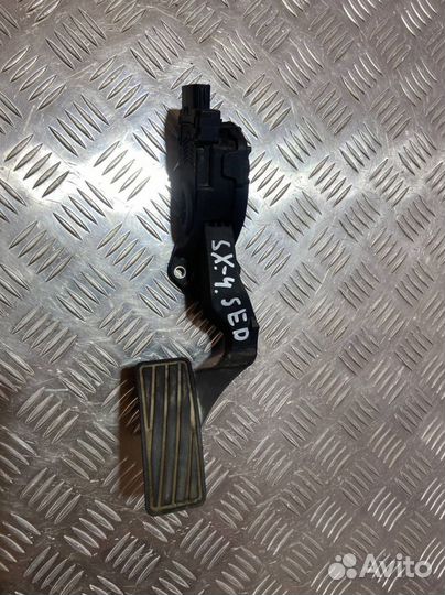Педаль газа Suzuki SX4 1