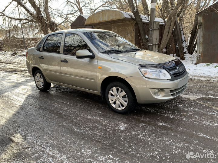 LADA Granta 1.6 МТ, 2013, 73 647 км