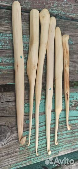 Крючки вязальные из кизила