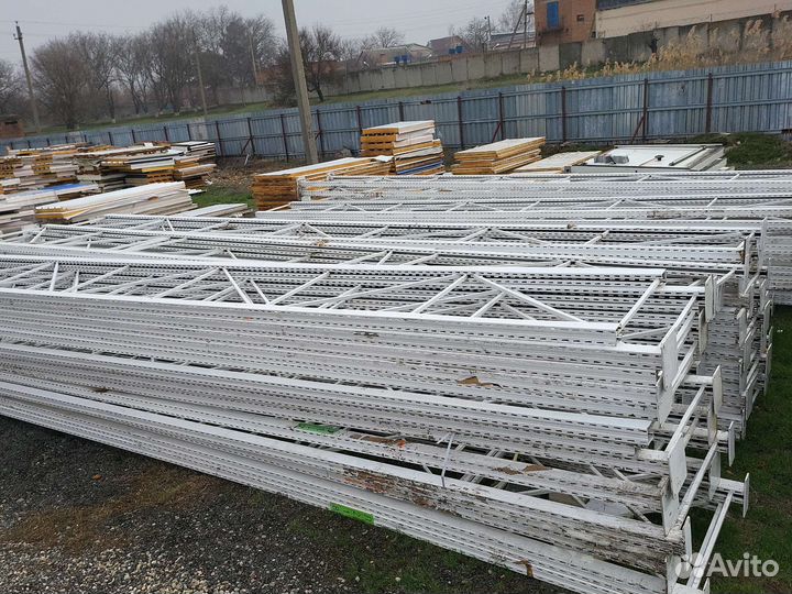 Стеллажи металлические для склада