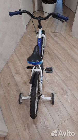 Детский велосипед четырехколесный stels