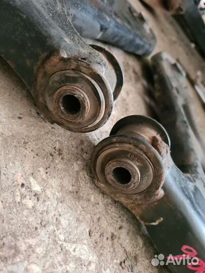 Рычаги передние Volkswagen Polo 2013