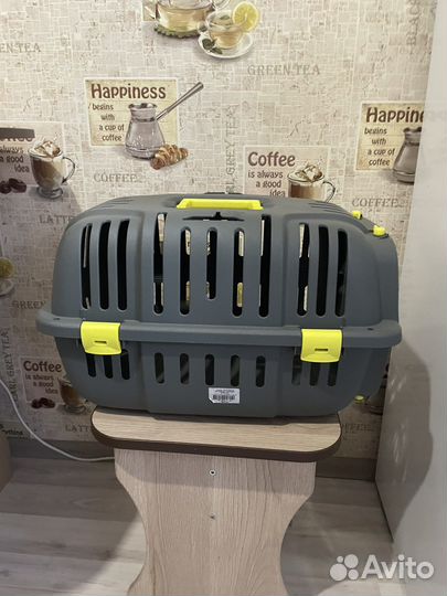 Переноска для животных пластиковая