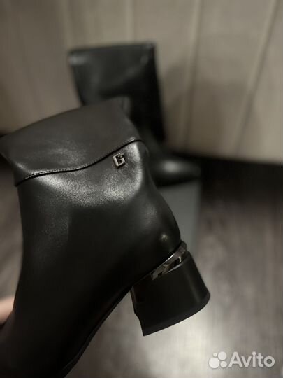 Сапоги женские осенние