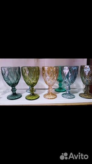Рюмки. Бокал из цветного стекла. Фужеры цветные