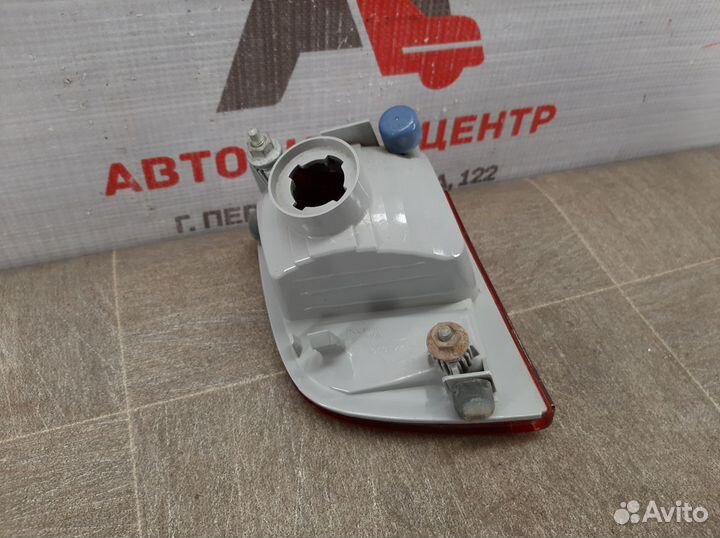 Птф задняя правая Toyota Land Cruiser 200