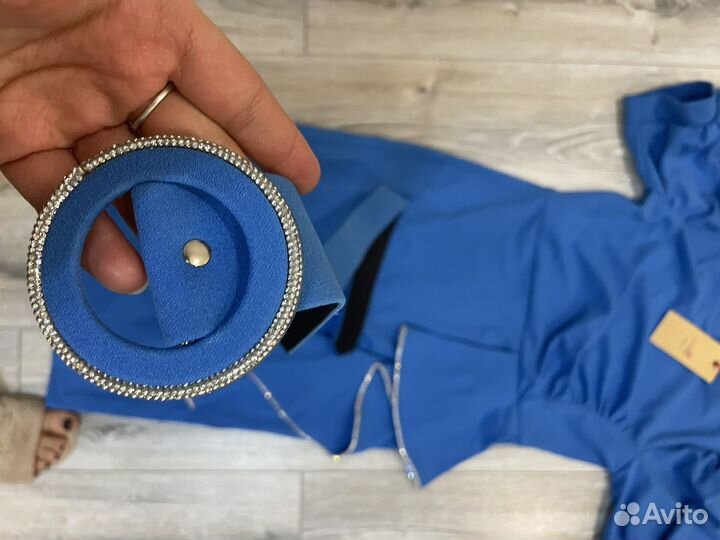 Платье женское новое 42 44