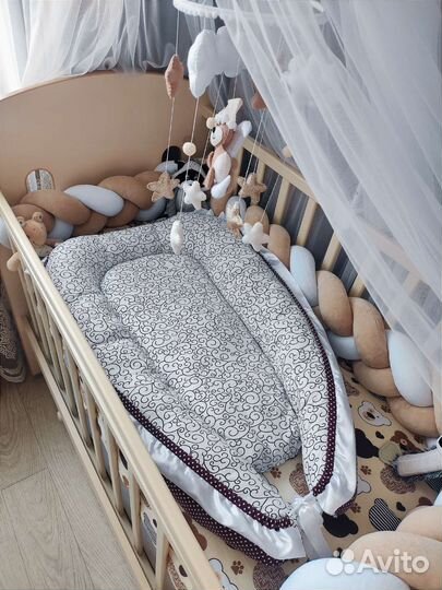 Кокон гнездышко двусторонний для новорожденных