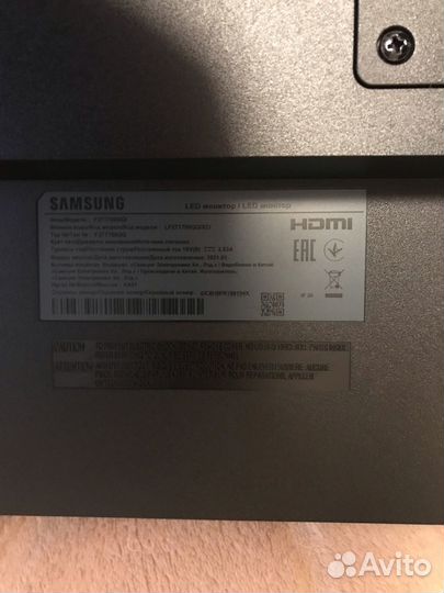 Монитор Samsung F27T700QQI