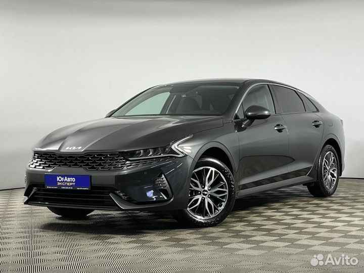 Kia K5, 2022