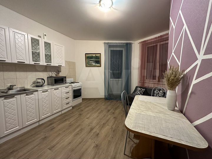 1-к. квартира, 48 м², 7/10 эт.