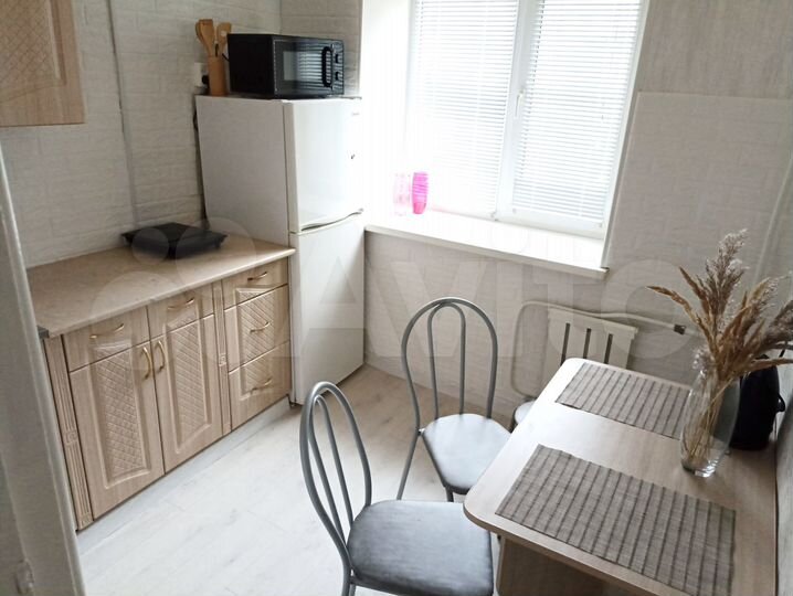 2-к. квартира, 44 м², 2/4 эт.