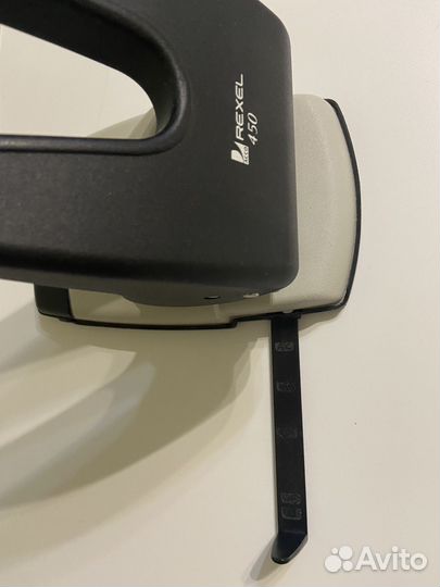 Сверхмощный дырокол Rexel 450