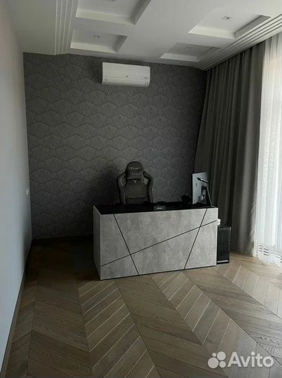 Офисная мебель / компьютерный стол