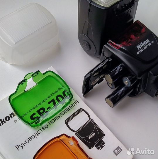 Вспышка Nikon Speedlight SB-700 и Raylab RRT-163N