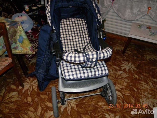 Прогулочная коляска 2 в 1 бу