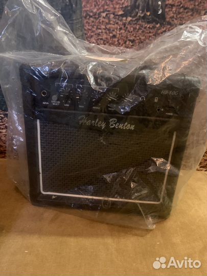 Гитарный комбоусилитель