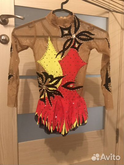 Купальник для художественной гимнастики