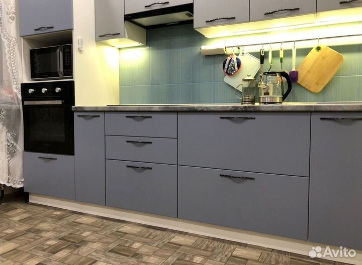 Кухня угловая на заказ.мдф фасады