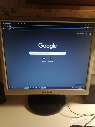 Монитор Samsung