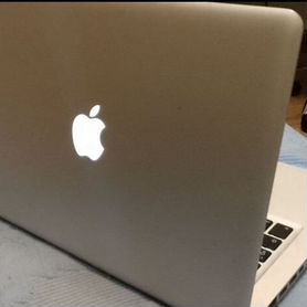 Apple MacBook Pro