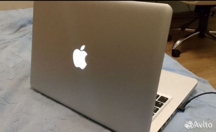 Apple MacBook Pro