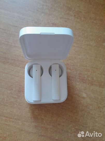 Беспроводные наушники Xiaomi Mi Air 2 SE