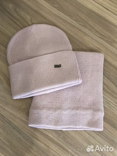 Новый комплект шапка со снудом