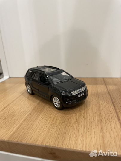 Игрушечные машинки ford explorer