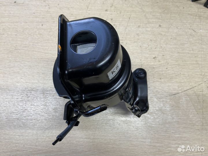 Опора двигателя задняя Toyota Camry 75