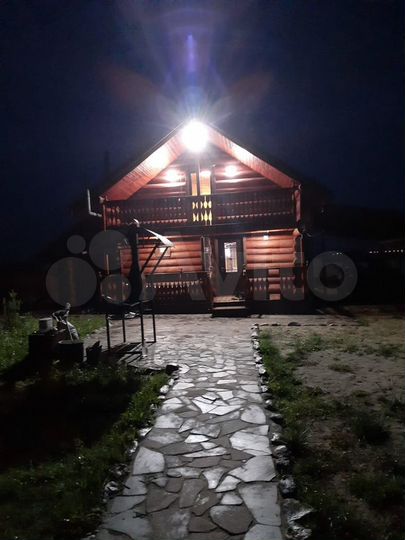 Дом 180 м² на участке 40 сот.