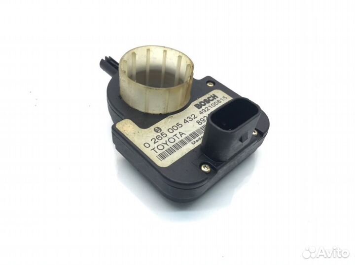 Датчик угла поворота руля Toyota Corolla Verso 2.0