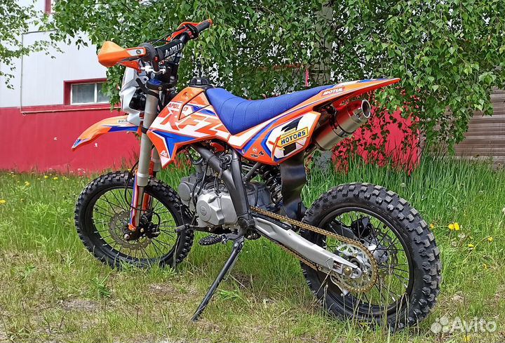 Питбайк apollo RFZ start 125LE 17Х14 PRO sport tum