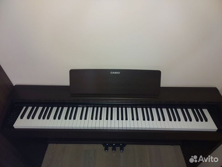 Цифровое пианино Casio
