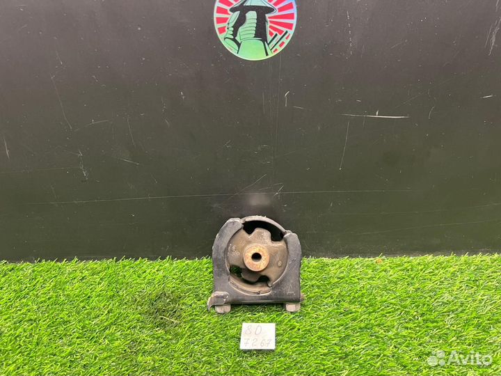 Подушка двигателя передняя Toyota Avensis AZT251