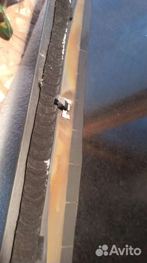 Стекло заднее peugeot 301