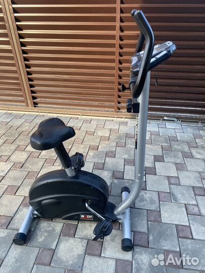 Велотренажер