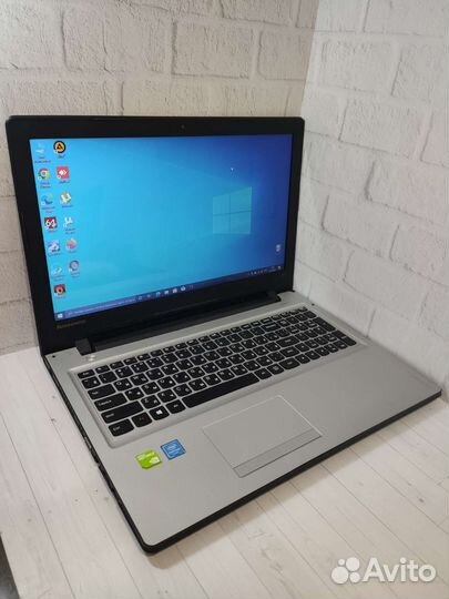 Ноутбук Lenovo 4*2.5Ghz/Nvidia 920m/SSD/Озу 8гб