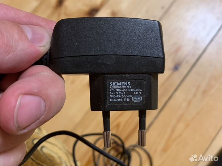 Зарядные устройства к старым телефонам