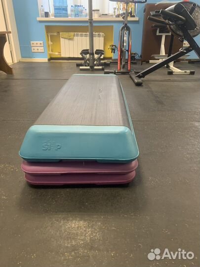 Степ-платформа