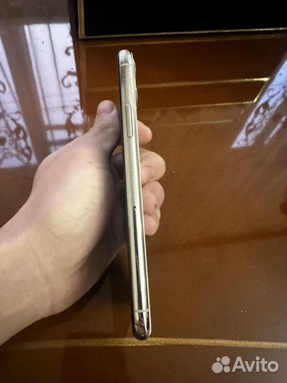 iPhone 11 Pro, 64 ГБ