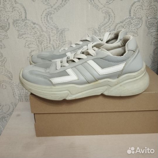 Кроссовки, полуботинки