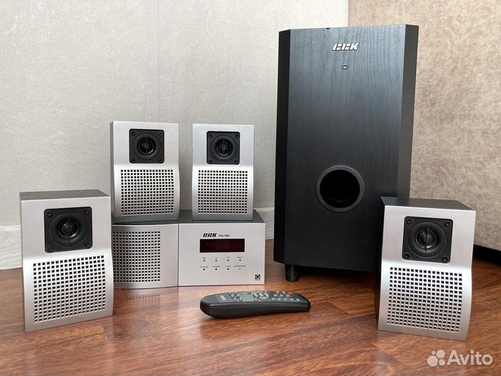 Акустическая система для домашнего кинотеатра 5.1