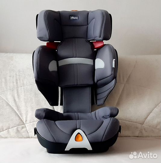 Детское автокресло, Chicco (15 до 36 кг)