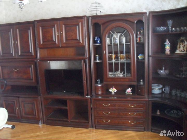 Стенка в гостиную бу