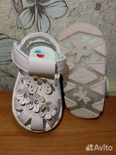 Сандалии для девочки 18 размер