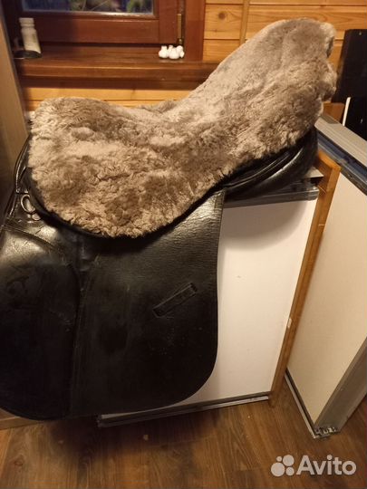 Меховушка на седло