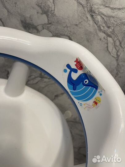 Стульчик для купания в ванной